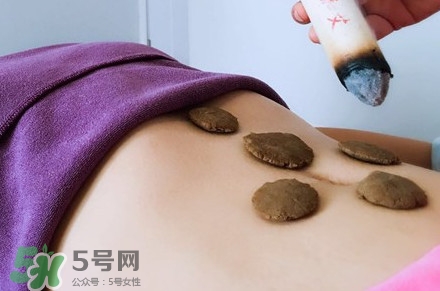 三伏灸一療程多少錢？三伏灸和三伏貼的區(qū)別