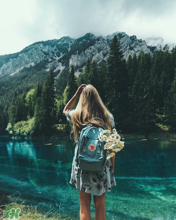 夏天背什么包包好看 夏天時(shí)尚又實(shí)用的小眾包包 夏天背什么包包好看 夏天時(shí)尚又實(shí)用的小眾包包