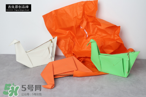 夏天背什么包包好看 夏天時(shí)尚又實(shí)用的小眾包包 夏天背什么包包好看 夏天時(shí)尚又實(shí)用的小眾包包