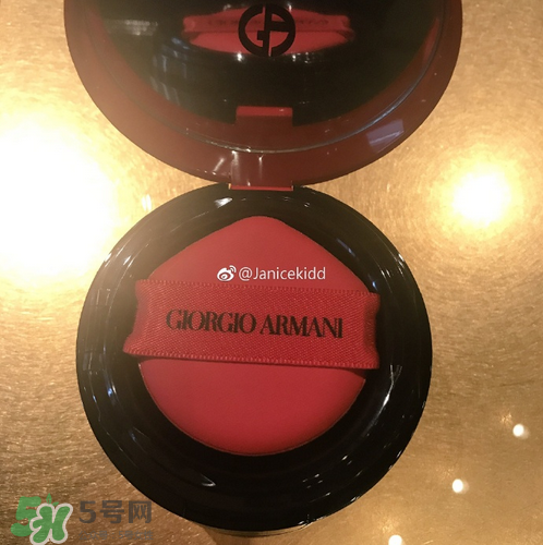 阿瑪尼2017新款氣墊多少錢_阿瑪尼紅色氣墊專柜價格 阿瑪尼2017新款氣墊多少錢_阿瑪尼紅色氣墊專柜價格