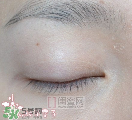 nars吉隆坡眼影怎么畫？nars吉隆坡雙色眼影畫法圖解