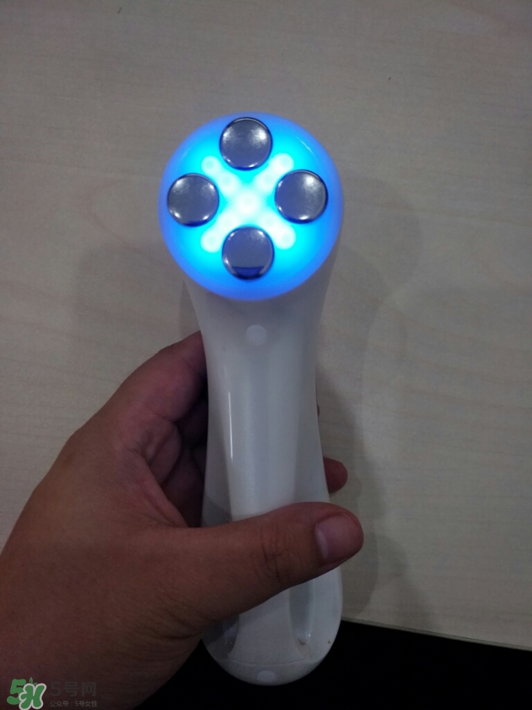 樂(lè)君怡人美容儀怎么樣_樂(lè)君怡人美容儀好用嗎 樂(lè)君怡人美容儀怎么樣_樂(lè)君怡人美容儀好用嗎