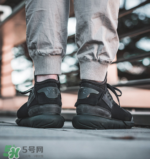 y-3 qasa high 2017上腳效果怎么樣？y-3跑鞋2017上腳好看嗎？