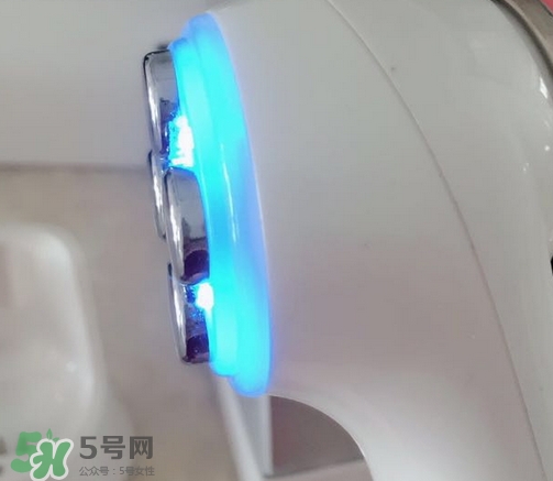 樂(lè)君怡人美容儀怎么用_樂(lè)君怡人美容儀使用方法 樂(lè)君怡人美容儀怎么用_樂(lè)君怡人美容儀使用方法