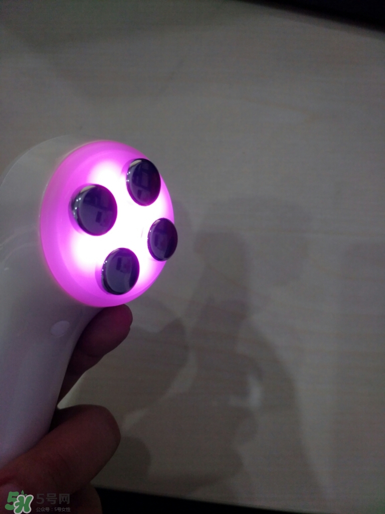 樂(lè)君怡人美容儀怎么樣_樂(lè)君怡人美容儀好用嗎 樂(lè)君怡人美容儀怎么樣_樂(lè)君怡人美容儀好用嗎