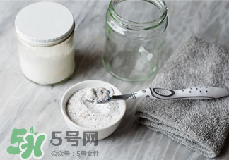 使用牙粉需要注意什么?牙粉使用注意事項(xiàng) 使用牙粉需要注意什么?牙粉使用注意事項(xiàng)