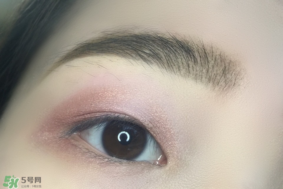 lottie london眼影怎么用,lottie london眼影試色 lottie london眼影怎么用,lottie london眼影試色