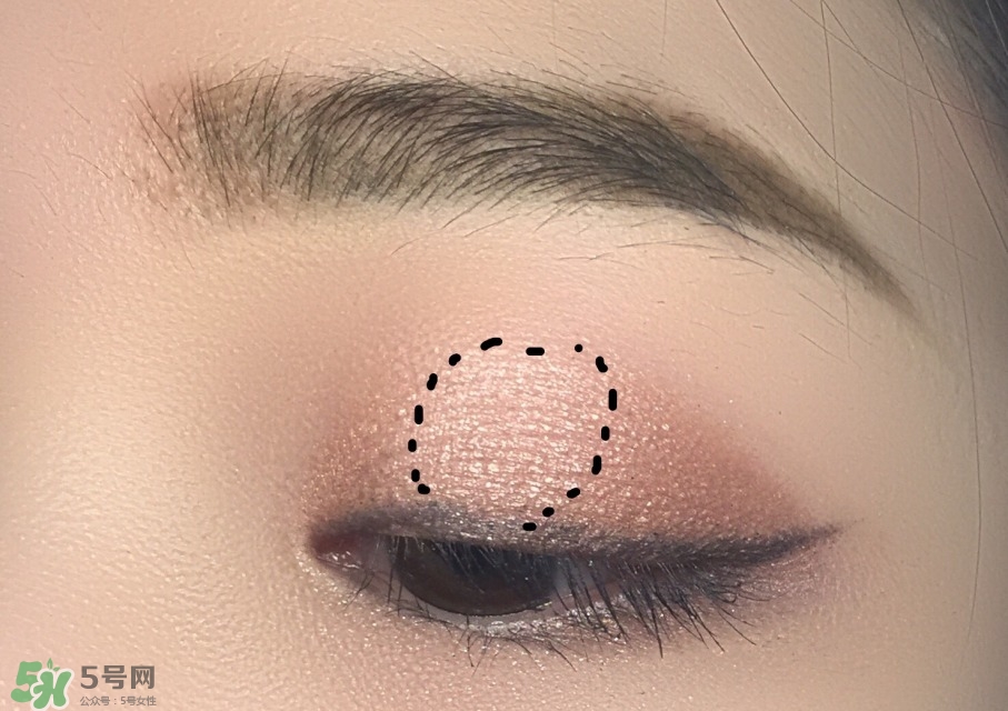 lottie london眼影怎么用,lottie london眼影試色 lottie london眼影怎么用,lottie london眼影試色