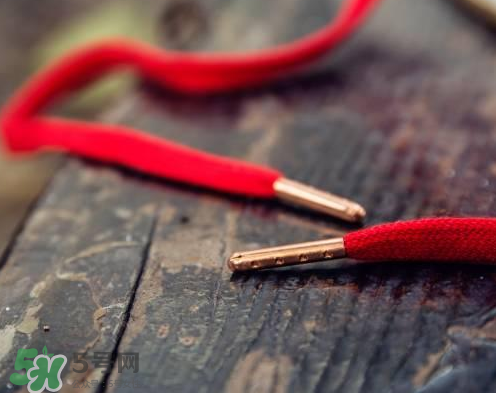 adidas iniki runner怎么樣？阿迪達斯iniki評測