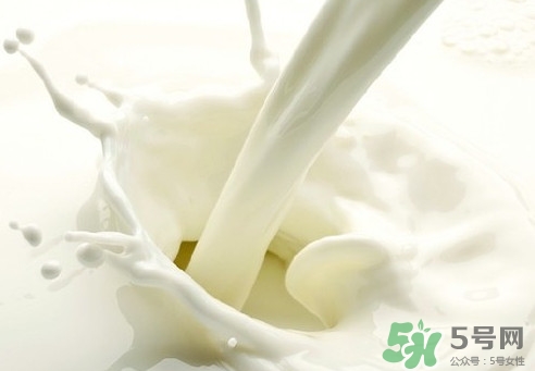 純牛奶可以加熱嗎？純牛奶和有機純牛奶的區(qū)別是什么