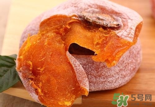 柿餅吃之前要洗嗎？柿餅上的白霜是什么糖？