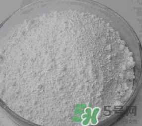 柿餅吃之前要洗嗎？柿餅上的白霜是什么糖？