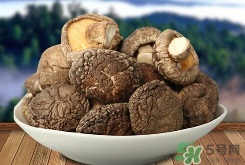 什么病不能吃香菇？香菇不能和什么一起吃