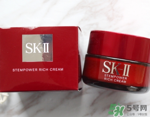 sk2肌源修護(hù)精華霜適合什么年齡？sk2肌源修護(hù)精華霜年齡段