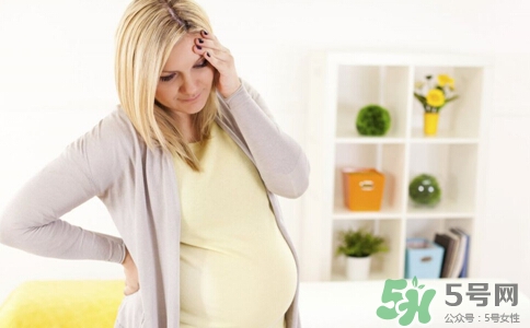 孕期為什么會常常感到下背痛 孕婦下背痛怎么辦 孕期為什么會常常感到下背痛 孕婦下背痛怎么辦