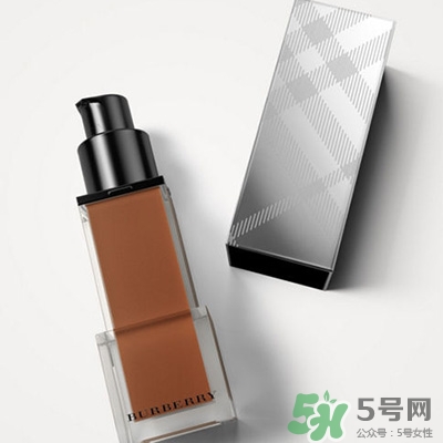 Burberry巴寶莉彩妝套裝Beasts Beauty Box多少錢_有什么 Burberry巴寶莉彩妝套裝Beasts Beauty Box多少錢_有什么