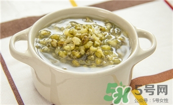 綠豆湯能空腹吃嗎?綠豆湯不要空腹喝 綠豆湯能空腹吃嗎?綠豆湯不要空腹喝