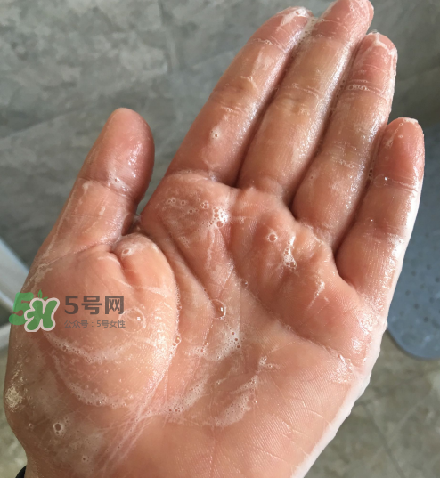 貝蜜清凈痘控油潔面啫喱怎么樣？貝蜜清祛痘控油潔面啫喱好用嗎？