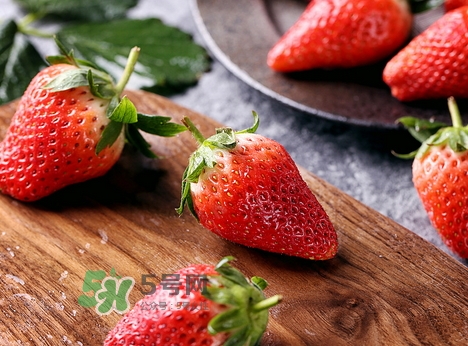 夏天為什么容易犯困_夏天容易犯困怎么辦 夏天為什么容易犯困_夏天容易犯困怎么辦