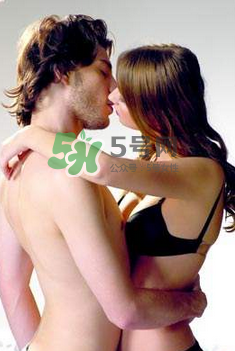 白酒加可樂是春藥？白酒加可樂喝了會怎樣？