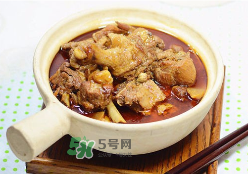 三伏天能吃鴨肉嗎？三伏天鴨肉燉什么好？