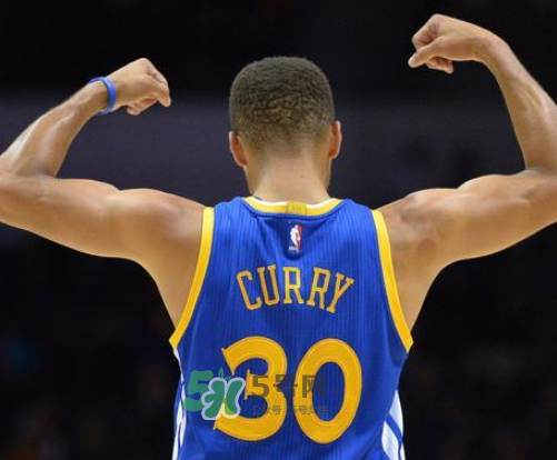 ua2017庫里亞洲行特別版curry 3zero配色什么時候發(fā)售？