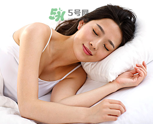 三伏天可以開(kāi)窗睡戶覺(jué)嗎？三伏天開(kāi)窗睡覺(jué)好嗎？