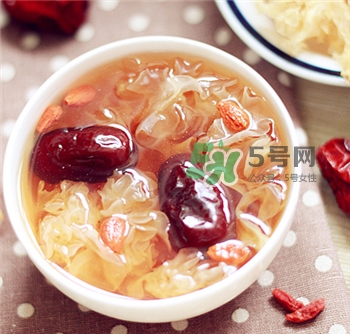 銀耳湯放冰箱過夜能吃嗎?銀耳湯放冰箱能放多長時間? 銀耳湯放冰箱過夜能吃嗎?銀耳湯放冰箱能放多長時間?