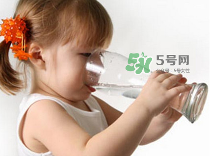 寶寶喝什么水好？寶寶喝哪種水好？
