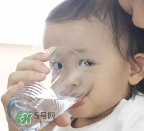 寶寶喝什么水好？寶寶喝哪種水好？