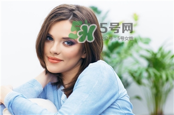 眼袋手術(shù)有沒(méi)有風(fēng)險(xiǎn)?眼袋手術(shù)的風(fēng)險(xiǎn)是什么? 眼袋手術(shù)有沒(méi)有風(fēng)險(xiǎn)?眼袋手術(shù)的風(fēng)險(xiǎn)是什么?