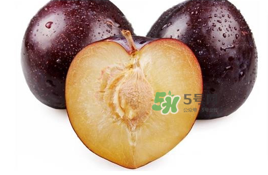 黑布林可以和桃子能一起吃嗎？黑布林不能和什么一起吃？