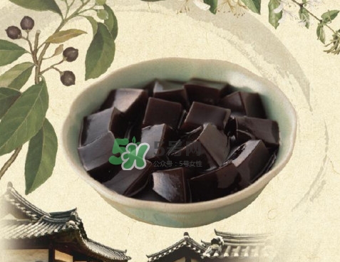 龜苓膏里有龜嗎？龜苓膏什么時(shí)候吃最好