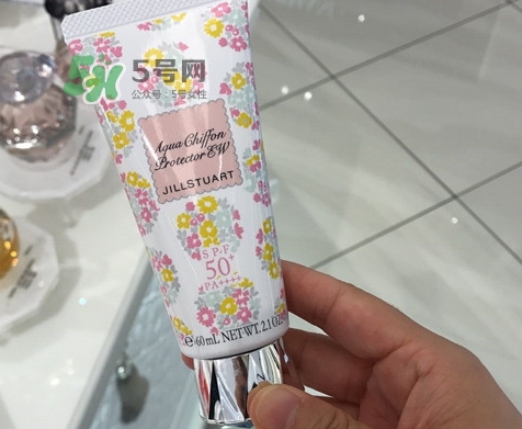 jill stuart純白花漾雪紡防曬霜多少錢_專柜價(jià)格 jill stuart純白花漾雪紡防曬霜多少錢_專柜價(jià)格