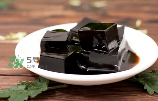 龜苓膏可以和酸奶一起吃嗎？龜苓膏可以加蜂蜜嗎