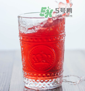 中暑能喝酸梅湯嗎？酸梅湯中暑能不能喝？