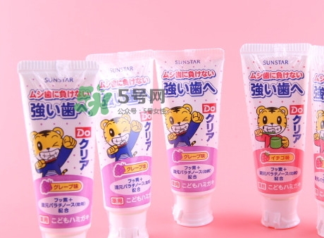 sunstar巧虎牙膏怎么樣？巧虎牙膏含氟嗎？