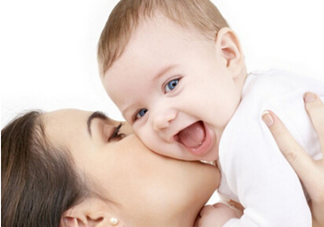 3~5個(gè)月的寶寶有多了解這個(gè)世界？寶寶睡眠習(xí)慣如何規(guī)范？