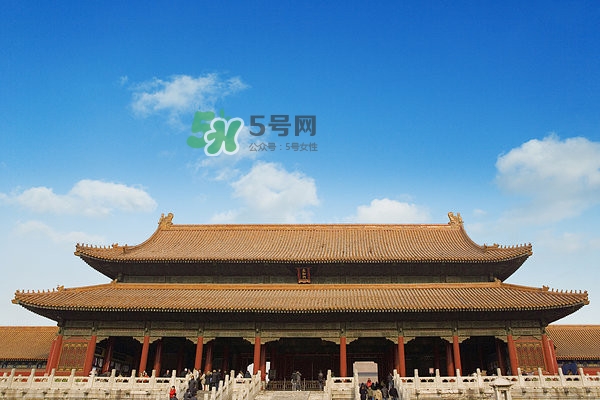 9月份穿什么鞋？九月份可以穿涼鞋嗎？