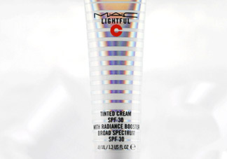 mac海洋亮白隔離乳怎么樣？mac魅可海洋亮白隔離乳怎么用？