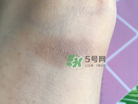 mac焦點小眼影怎么樣？mac時尚焦點小眼影好用嗎