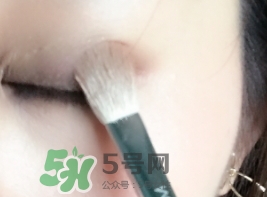 mac焦點小眼影怎么樣？mac時尚焦點小眼影好用嗎