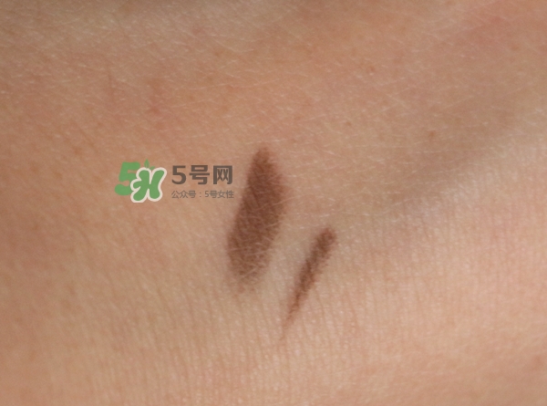 mac眉筆怎么轉？mac眉筆轉不出來?