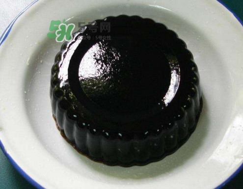 仙草凍熬好多久能成型？仙草凍添加什么才會結凍