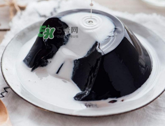 燒仙草多少錢一杯？燒仙草多少錢一份