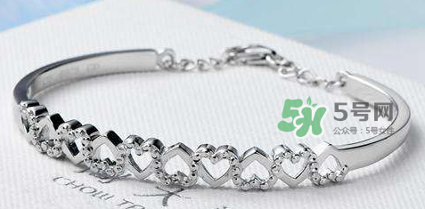 銀手鐲變黑了如何洗白？銀手鐲變黑怎么洗？