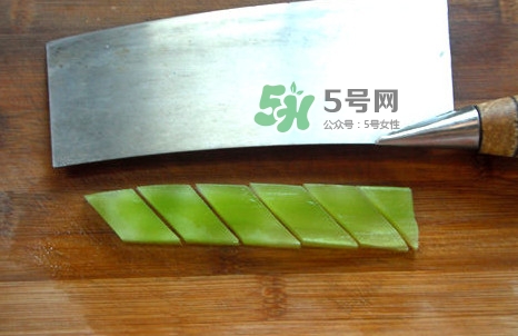 青筍怎么處理？青筍怎么切成菱形