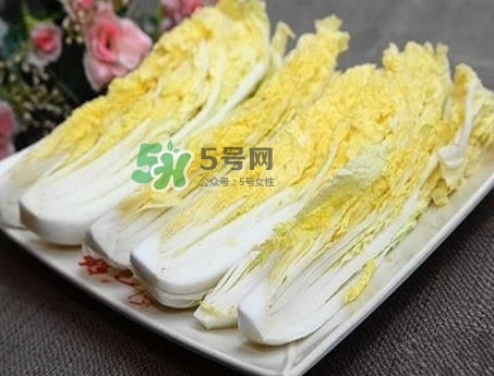 娃娃菜是轉(zhuǎn)基因蔬菜嗎？娃娃菜是涼性的嗎