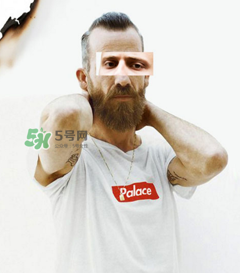 supreme與palace聯(lián)名t恤在哪買？supreme與palace惡搞t恤哪里有賣的？