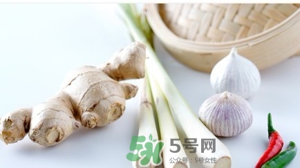 男人吃蔥壯陽嗎？男人吃蔥有什么好處？